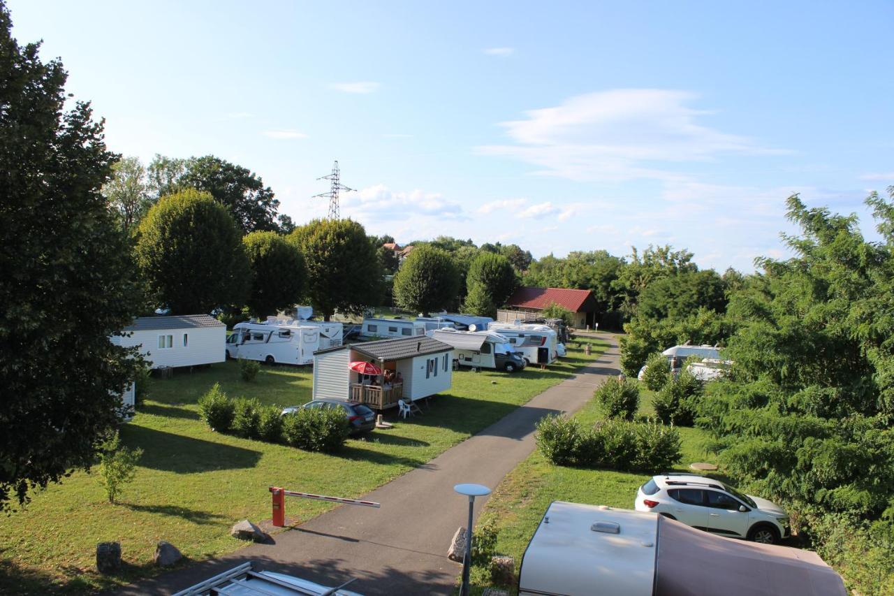 Camping Les Acacias Altkirch Buitenkant foto