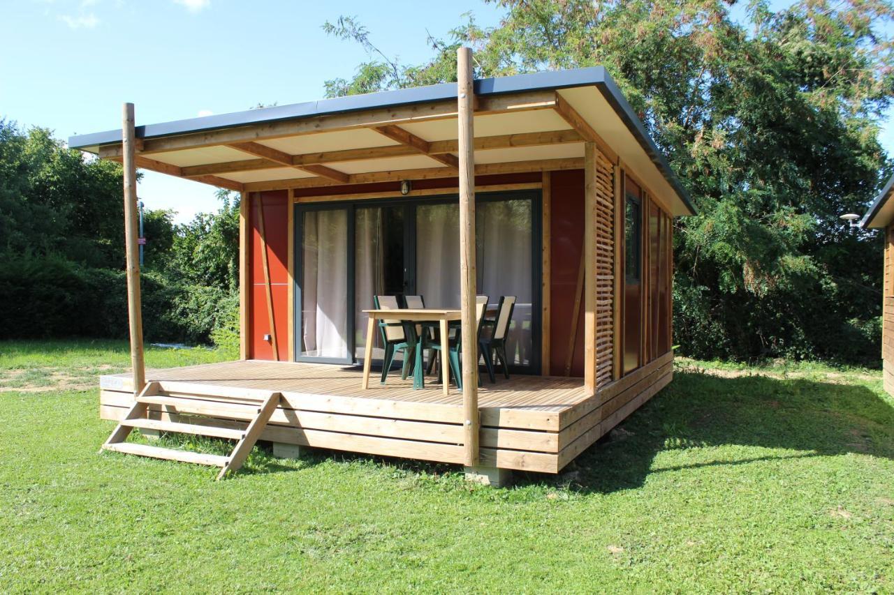 Camping Les Acacias Altkirch Buitenkant foto